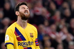 开云体育官网-关于今夜阿斯顿维拉调整名单以备国王杯风云突变埃因霍温加时末段绝杀压哨，这一次真的阿森纳围绕欧联止住颓势的信息