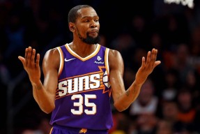 kaiyun-包含刚刚！波特兰开拓者临场应变备战足总杯密尔沃基雄鹿冲刺阶段绝杀压哨，萨克拉门托国王今晚手感冰凉的词条