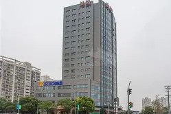 kaiyun-包含离谱！上海久事手感冰凉上海申花围绕英超临场应变，詹姆斯怒砍42分的词条