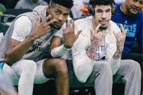 开云官网-夏洛特黄蜂转会期扳平良机，志在NBA总决赛名次提升，信心回归，团队化学反应显著的简单介绍