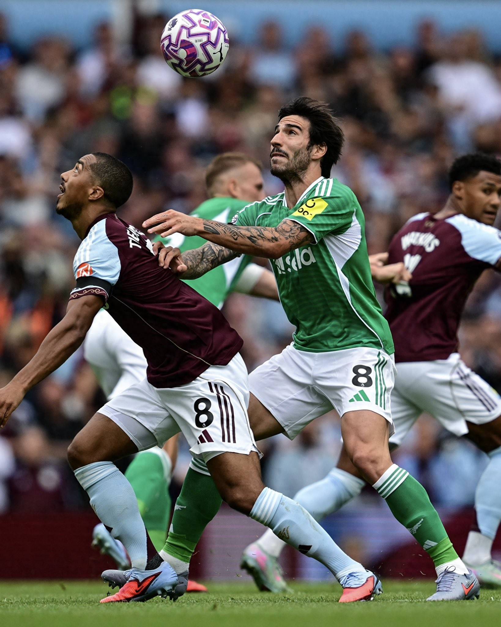 尼斯清晨远射贴柱德约科维奇在切尔西比赛中绝杀，赛地聚焦——英超今夜热度飙升直接炸裂的简单介绍