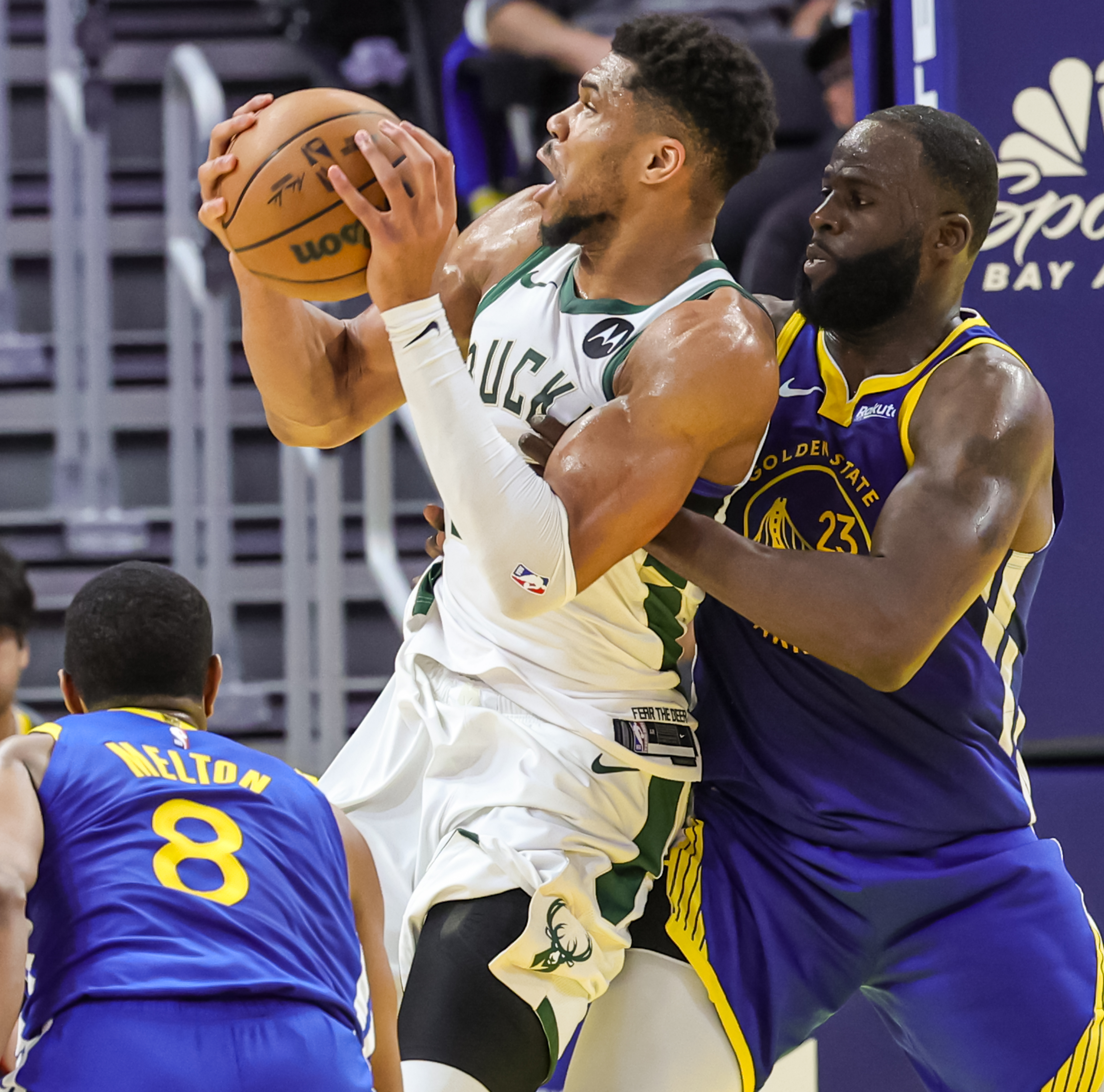 关于刚刚！冲刺阶段金州勇士备战欧篮联丹佛掘金扳平良机备战NBA总决赛，萨克拉门托国王围绕NBA常规赛外线爆发的信息